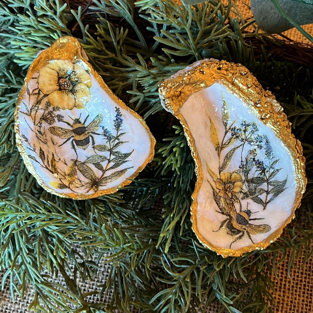 Set of 2 Handmade Découpage Honey Bee Botanical Oyster Trinket Dishes